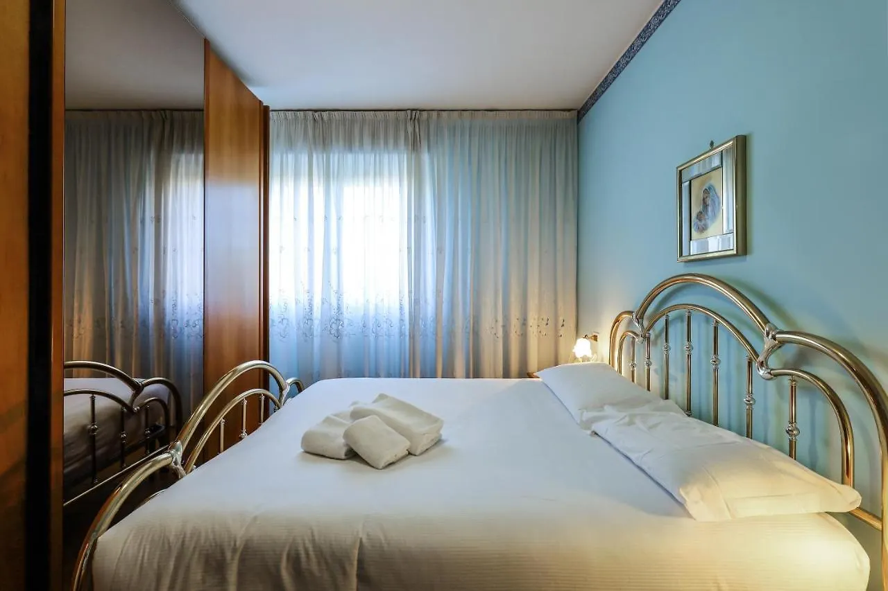 Appartement Primopiano - San Dionigi à Milan