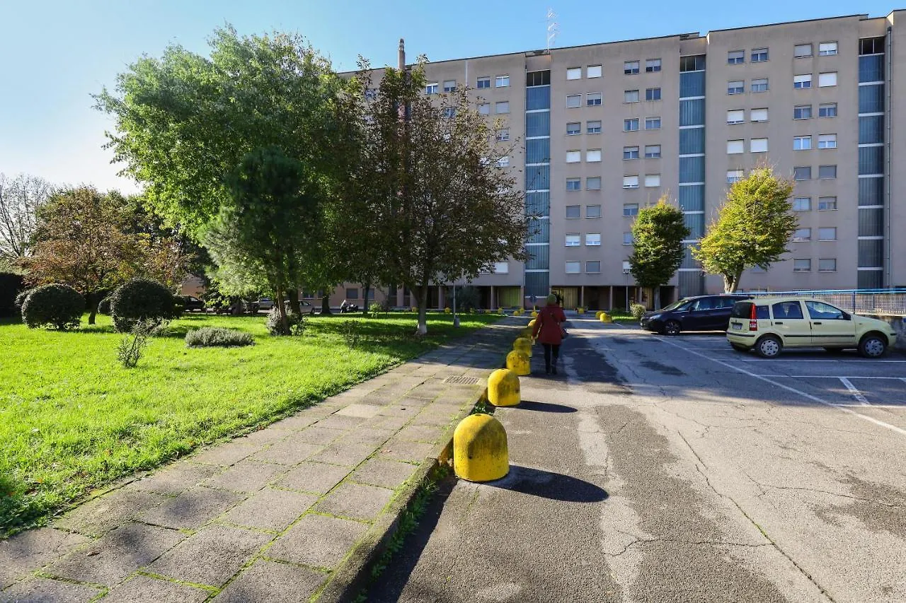 Appartement Primopiano - San Dionigi à Milan