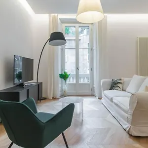 Apartment Italianway - Pindemonte 1, Milan